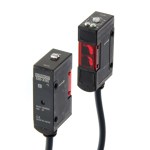 OMRON Senzor  E3S-AT81