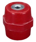 Izolátor M6x20